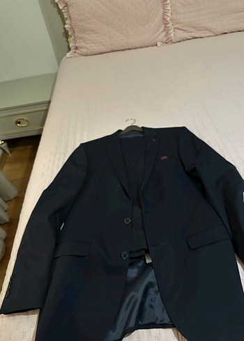 Bordo Düz Desen Erkek Ofis Takımı - Görsel 5