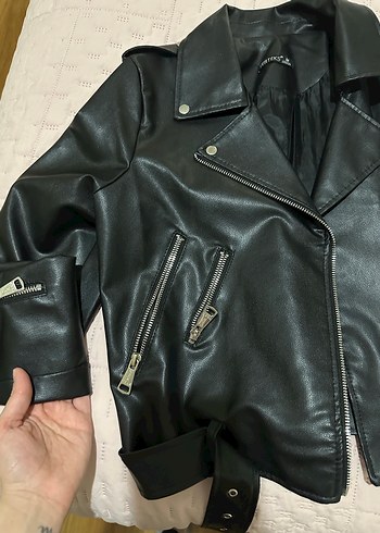 Kadın Siyah Deri Ceket - Görsel 3