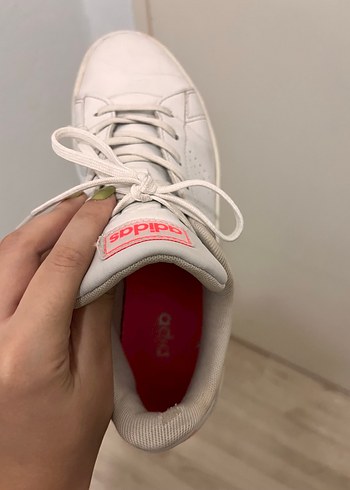 Beyaz Adidas Kadın Spor Ayakkabı - Görsel 3