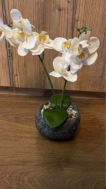 Yapay orkide çiçek