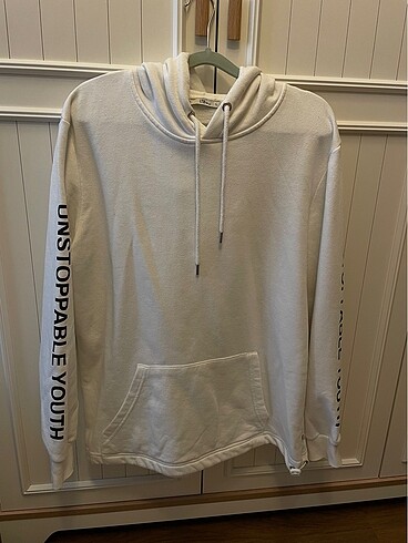 Sweatshirt kapüşonlu