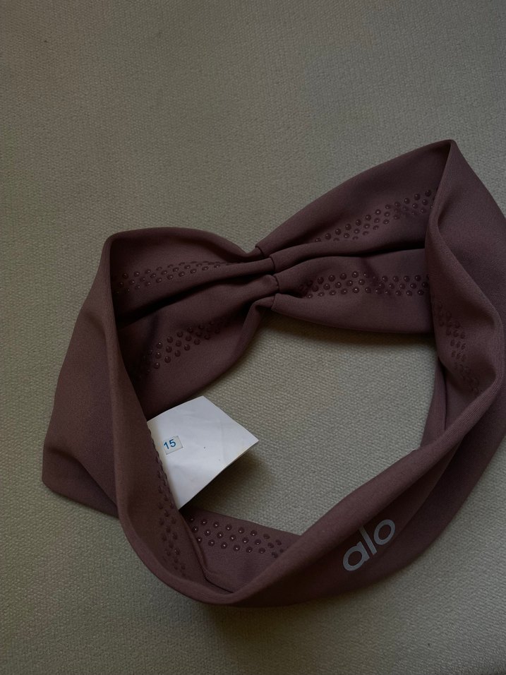 Alo yoga saç bandı - Görsel 2