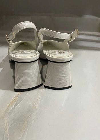 Zara Stiletto Topuklu Ayakkabı - Görsel 5