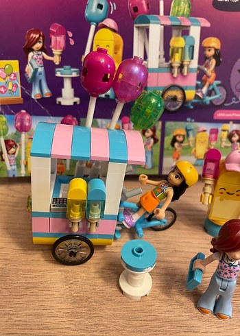 LEGO Friends Dondurma ve Balon Standı - Görsel 2