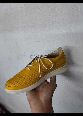 Sarı Bağcıklı Kadın Spor Ayakkabı - Görsel 2
