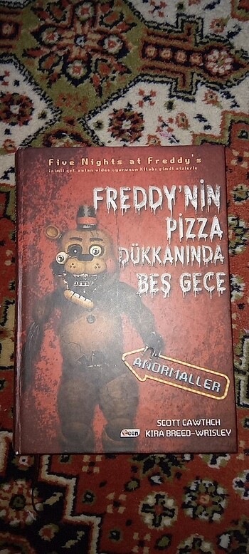 freddy nin pizza dükkanında beş gece kitap