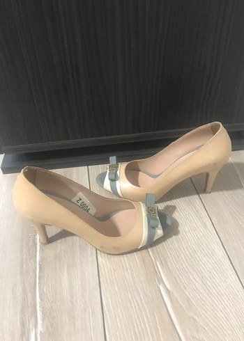 Bej Tokalı Modern Klasik Kadın Topuklu Ayakkabı - Görsel 3