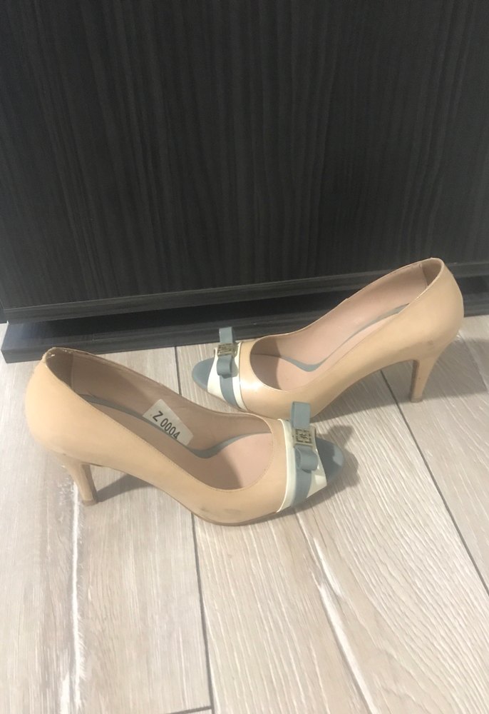 Bej Tokalı Modern Klasik Kadın Topuklu Ayakkabı - Görsel 3