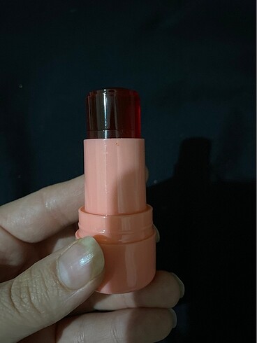Milk Makeup Milk allık