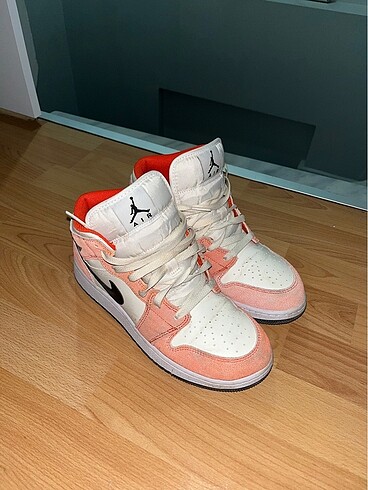 air jordan 1 mid orange suede (gs)