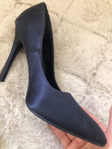 Catwalk Junkie Stiletto
