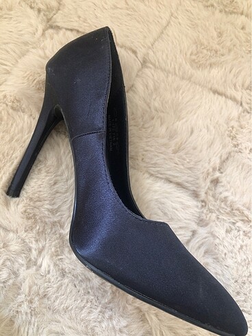 38 Beden Stiletto