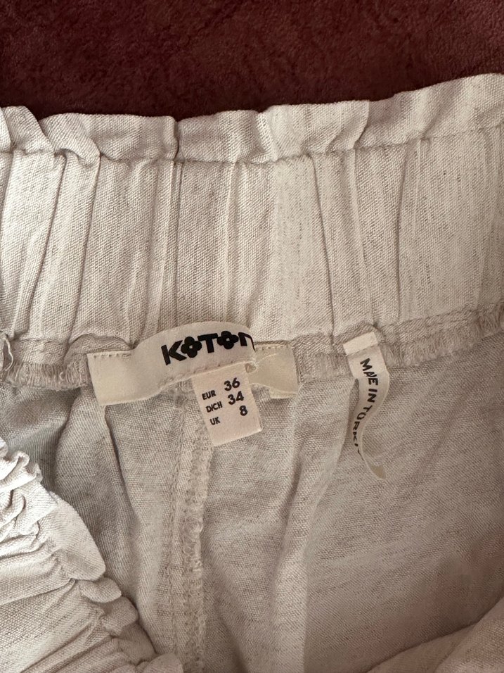 Beyaz Keten Mini Şort - Görsel 3