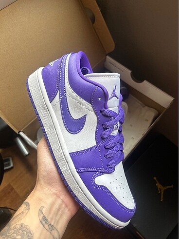 Psychic Purple Jordan 1 Low (38.5)