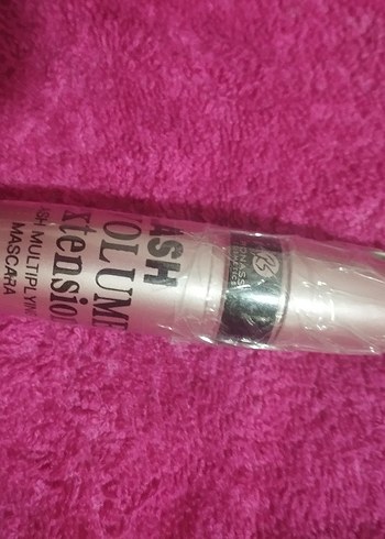 lash sensational maskara