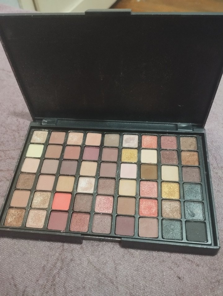 Çok Renkli Göz Farı Paleti - Görsel 3