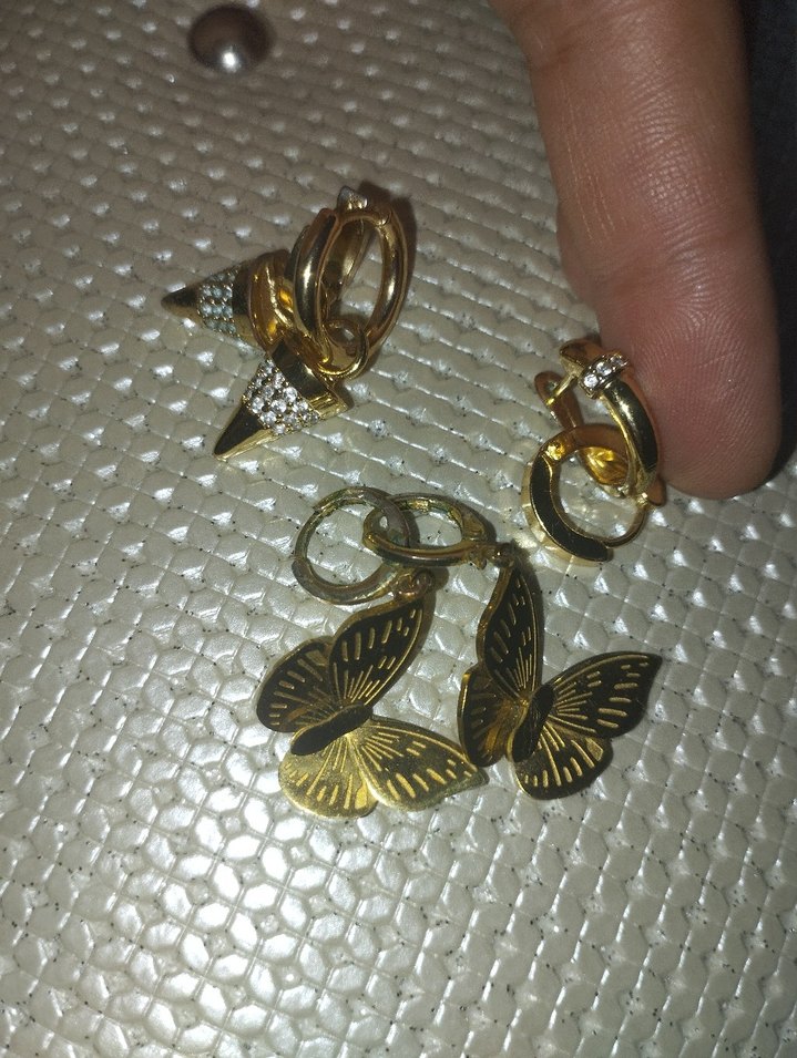 3 adet çelik küpe ışıl ışıl - Görsel 3