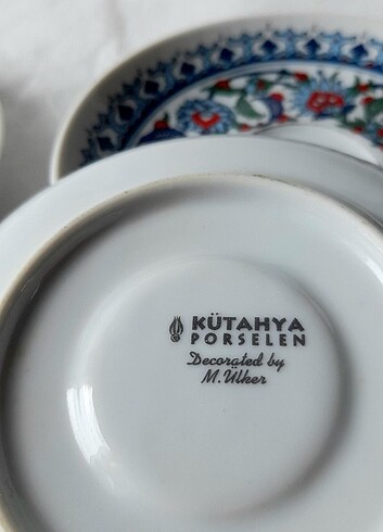 Kütahya Porselen 3 adet Kütahya Porselen fincan tabakları