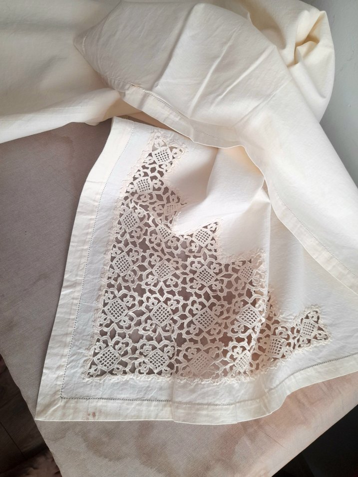 Vintage Dantel Kenarlı Pamuk Kumaş Örtü - Görsel 5