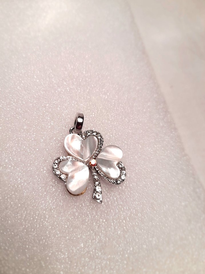 Sedef, zirkon Taşlı Yonca Kolye Ucu - Görsel 2