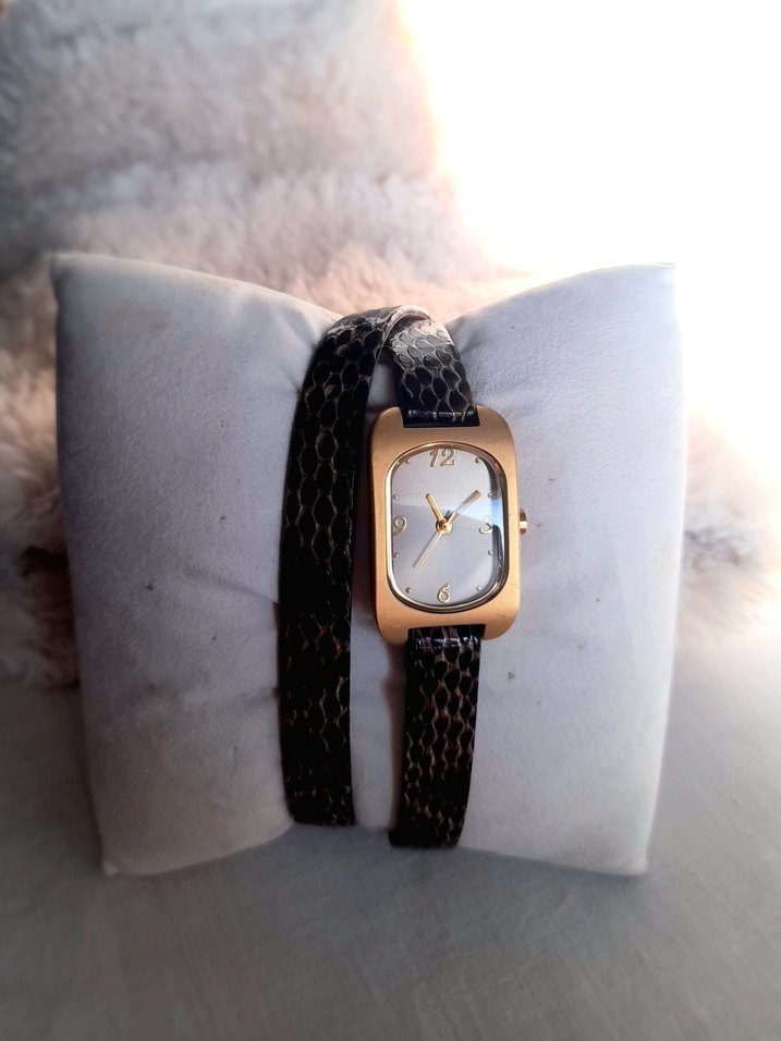 Vintage Tchibo Marka Çift dolara Deri kayışlı Kadın kol Saati - Görsel 4