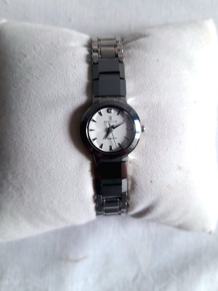 Vintage Revello Marka Çelik Kordon Kadın Saat - Görsel 4