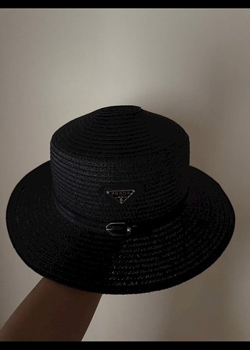 Prada ürünü