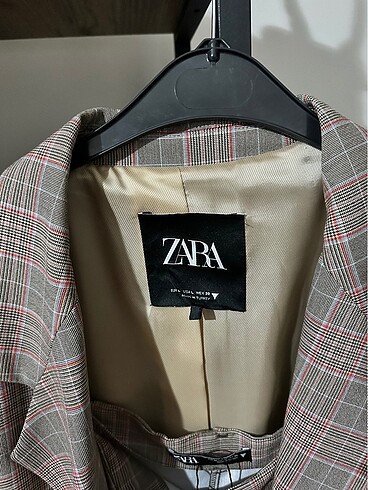 Zara Zara ikili takım