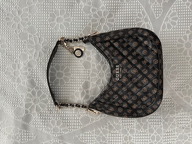 Guess çanta