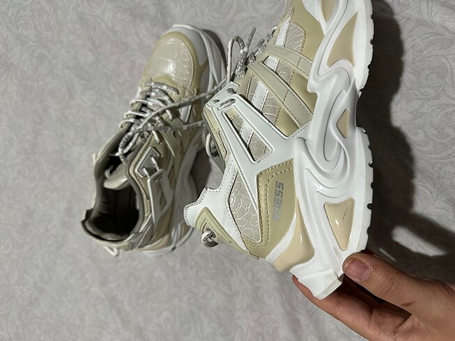 Guess Guess spor ayakkabı