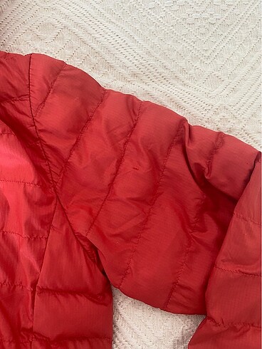 5 Yaş Beden Turıncu Uniqlo mont