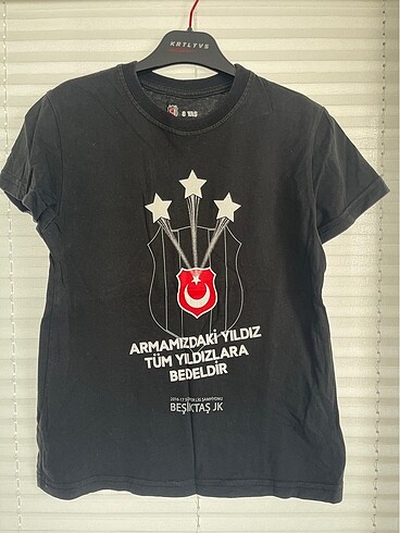 8 yaş orjinal Beşiktaş tshirt