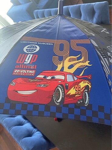 Lightning McQueen arabalı çocuk şemsiye - Görsel 3