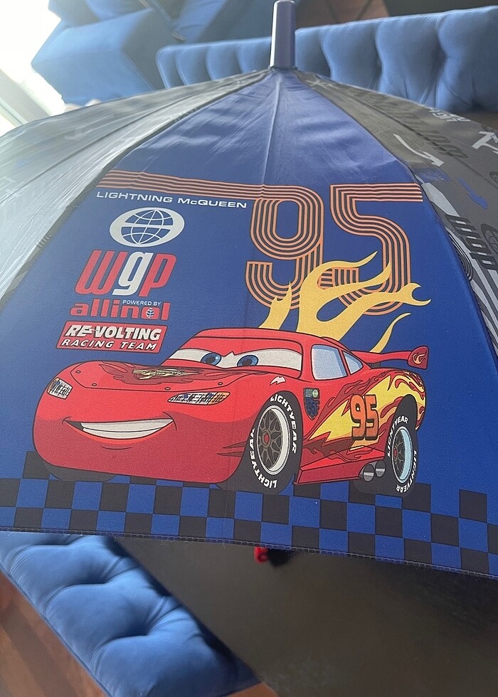 Lightning McQueen arabalı çocuk şemsiye - Görsel 3