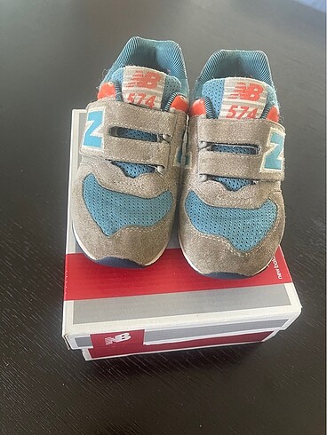 574 New Balance orijinal spor ayakkabı