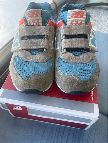 28 Beden 574 New Balance orijinal spor ayakkabı