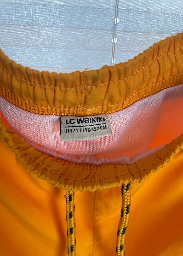 11 yaş renk değiştiren şort mayo - Görsel 2