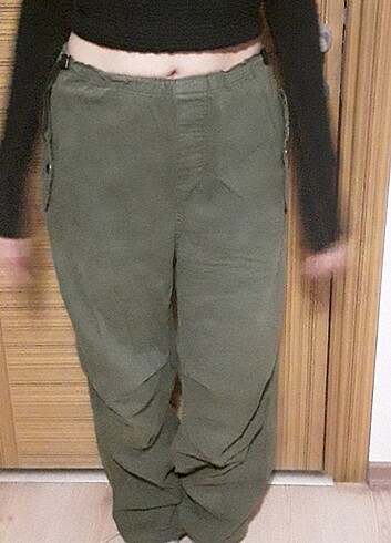 Paraşüt pantolon 