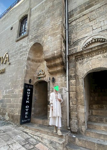 Beyaz Uzun Pamuklu Kadın Kaban - Görsel 3