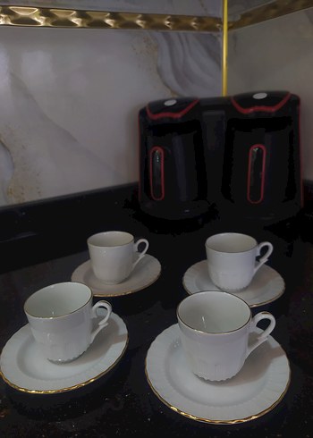 Beyaz Altın Kenarlı 4'lü Kahve Fincanı Seti - Görsel 3