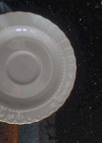 Beyaz Altın Kenarlı 4'lü Kahve Fincanı Seti - Görsel 2