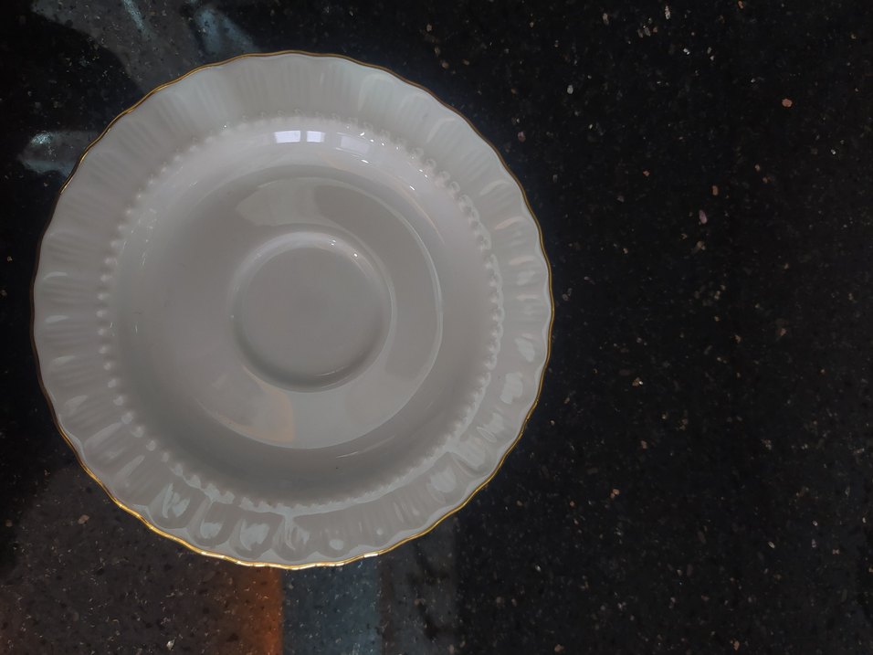 Beyaz Altın Kenarlı 4'lü Kahve Fincanı Seti - Görsel 2