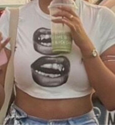 l Beden Shein crop