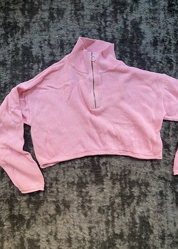 Stradivarius crop kazak