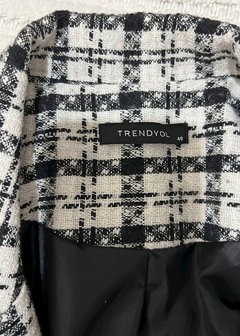 Kadın Beyaz Ekose Düğmeli Blazer Ceket - Görsel 2