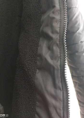 Erkek Çocuk Siyah Fermuarlı Mont - Görsel 5