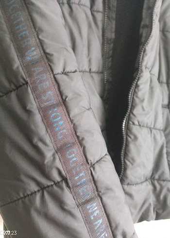 Erkek Çocuk Siyah Fermuarlı Mont - Görsel 8