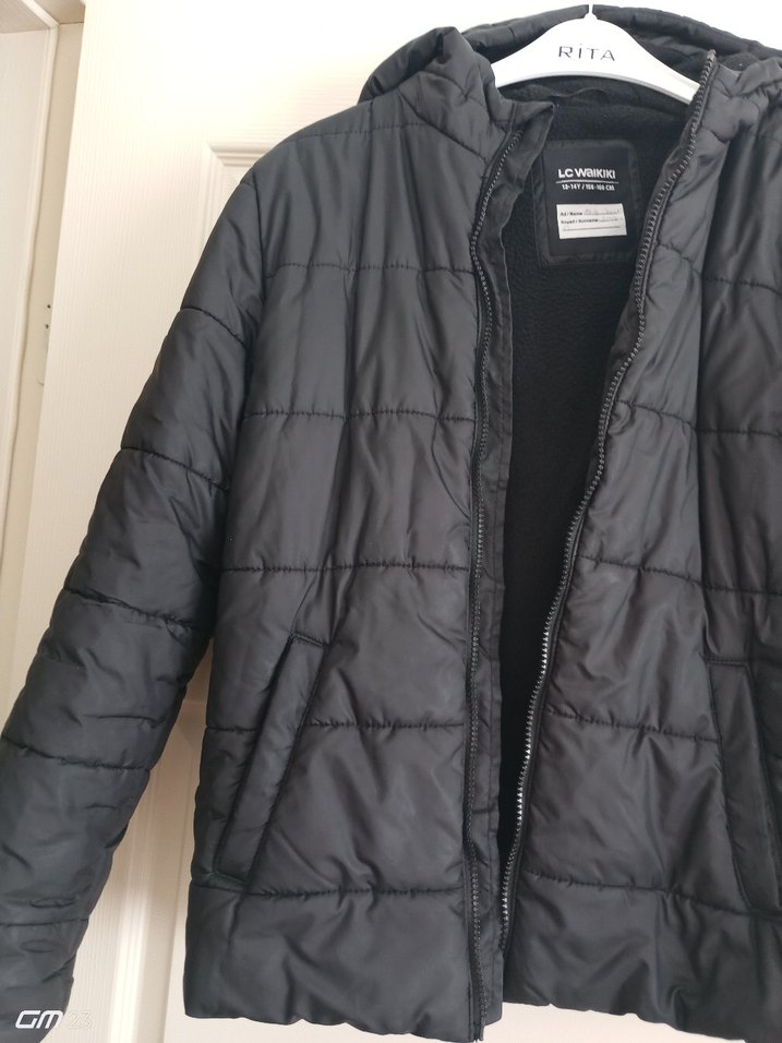 Erkek Çocuk Siyah Fermuarlı Mont - Görsel 3