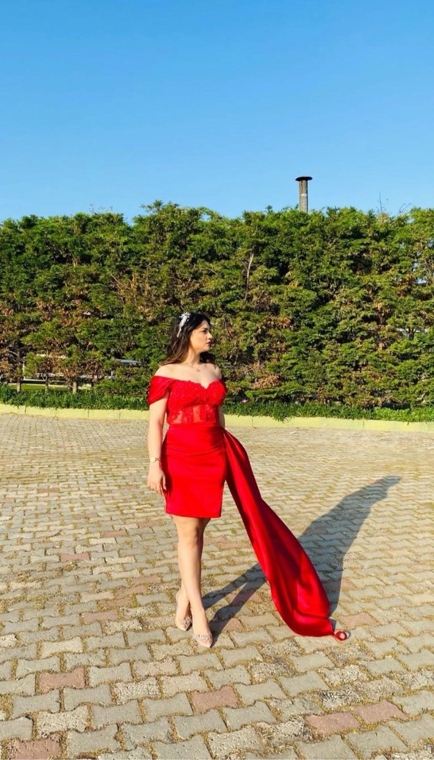 Kırmızı Şık Abiye - Görsel 2