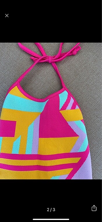 Zara Desenli Sirti Acik Crop Ust
